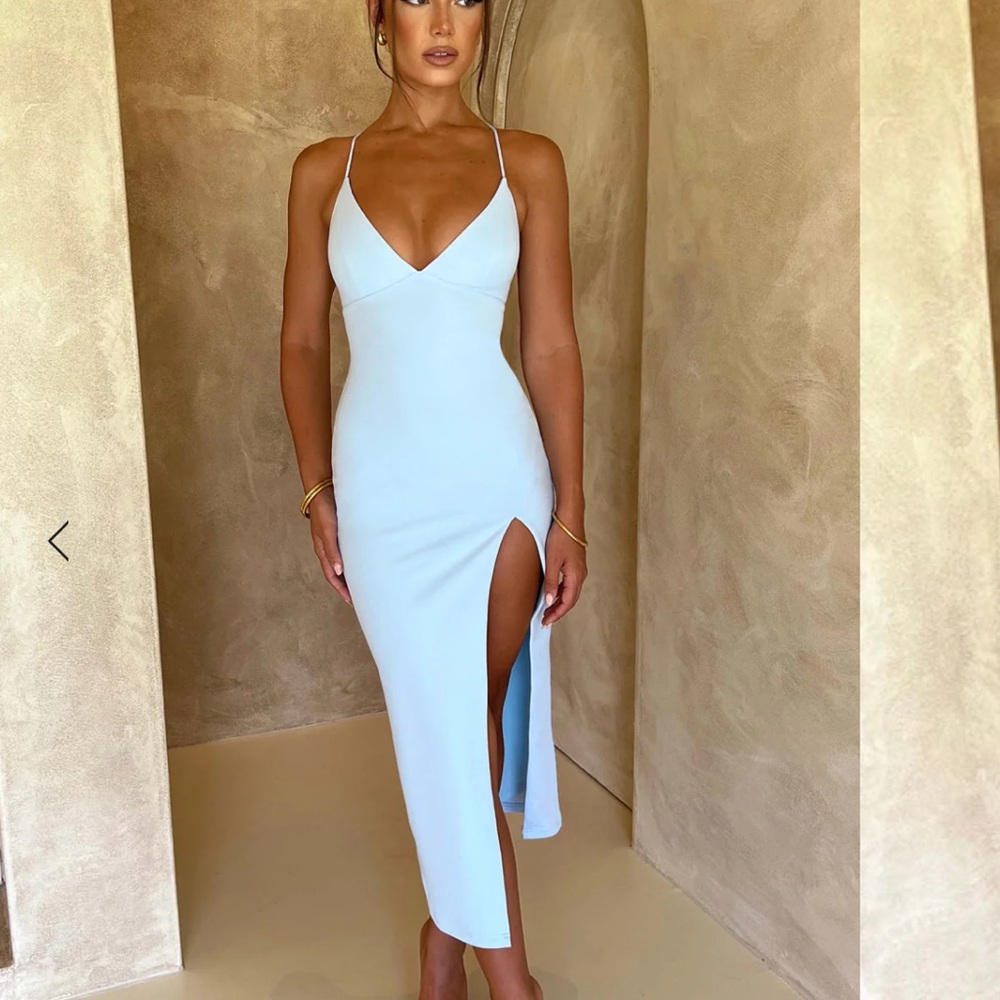 Kiana Midi Dress Baby Blue Babyboo Medium EUC